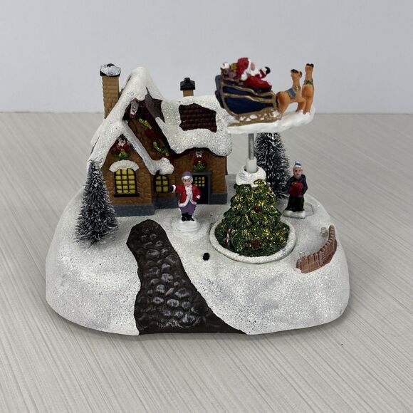 Vintage Due Esse Musical Mobile Mini Christmas Village Light And Music - Picture 1 of 8